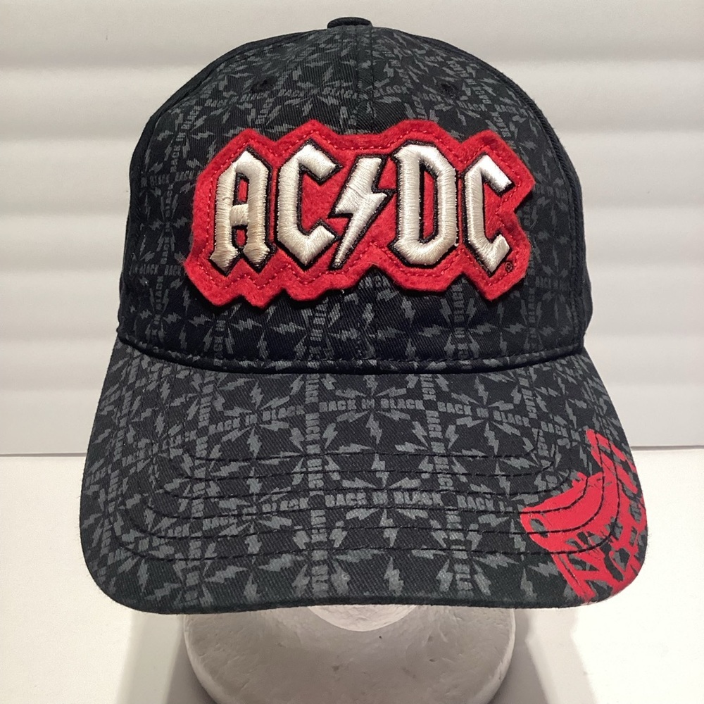 AC/DC adjustable strapback hat
